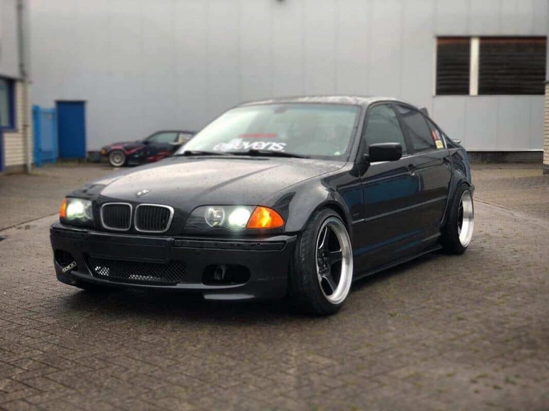 E46 Full front fenders